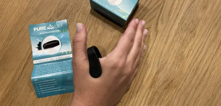 Purelief in hand - LI4 acupressure point